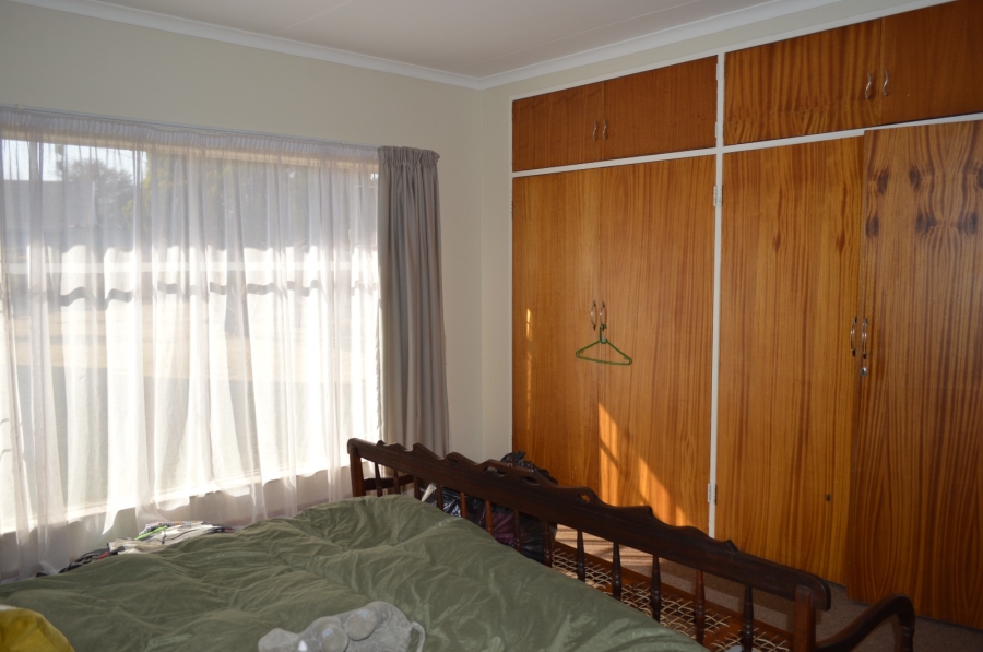 4 Bedroom Property for Sale in Flamwood North West